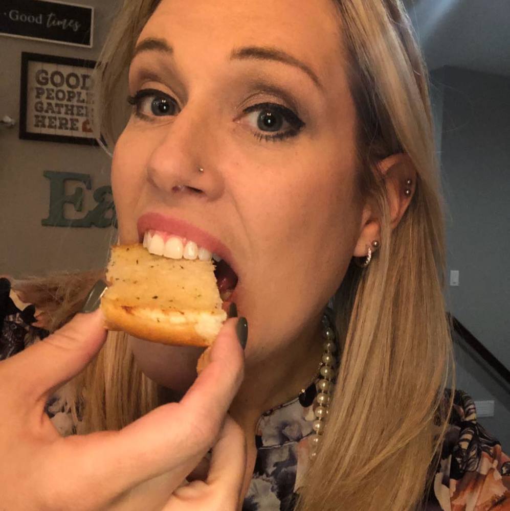 Meet your Posher, Niki